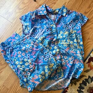 Blue Floral Short-Sleeve Pajama Set large